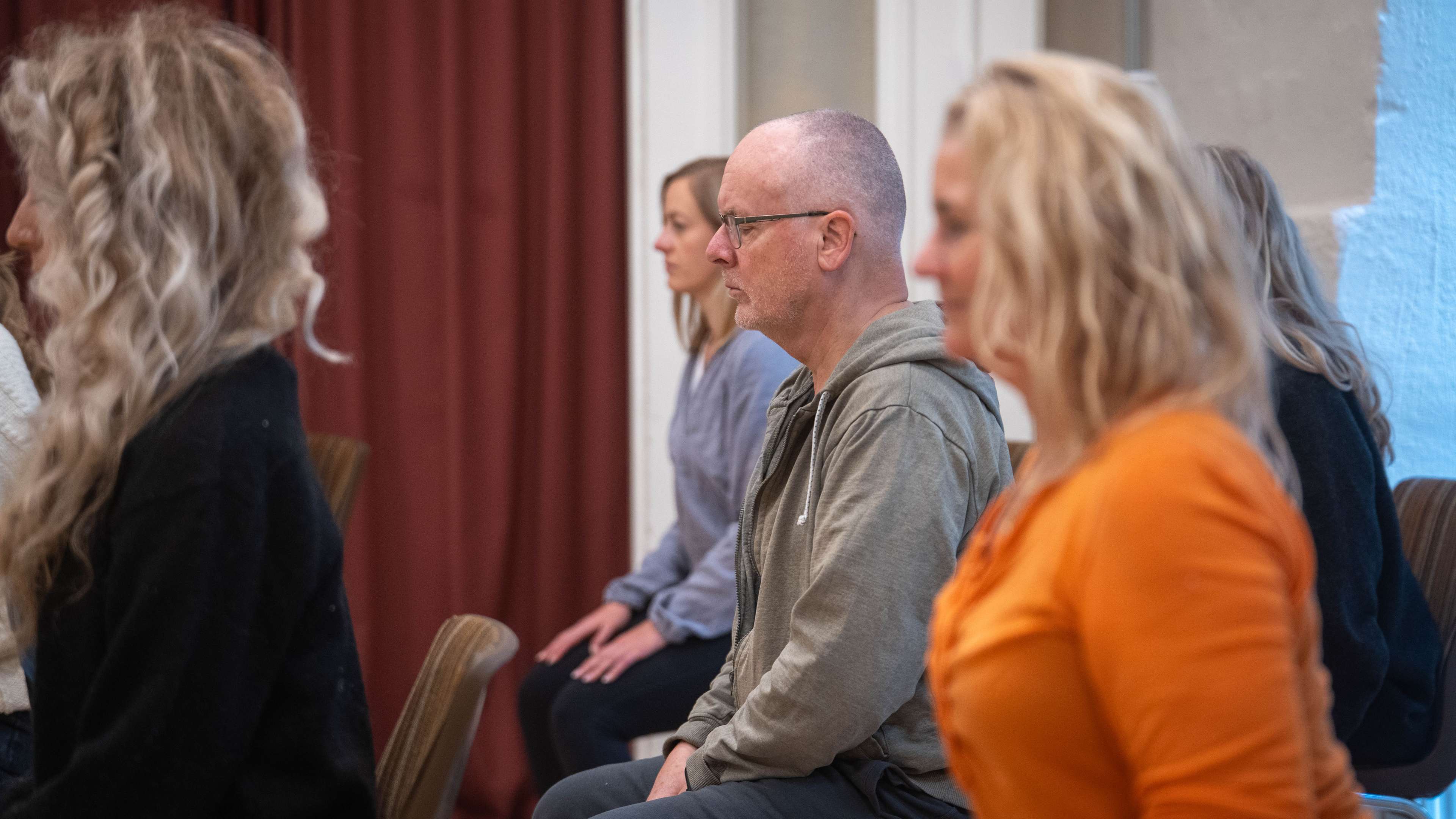 Seated meditation in embodiment group